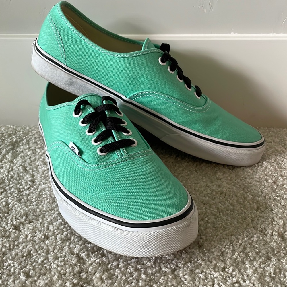Vans Authentic